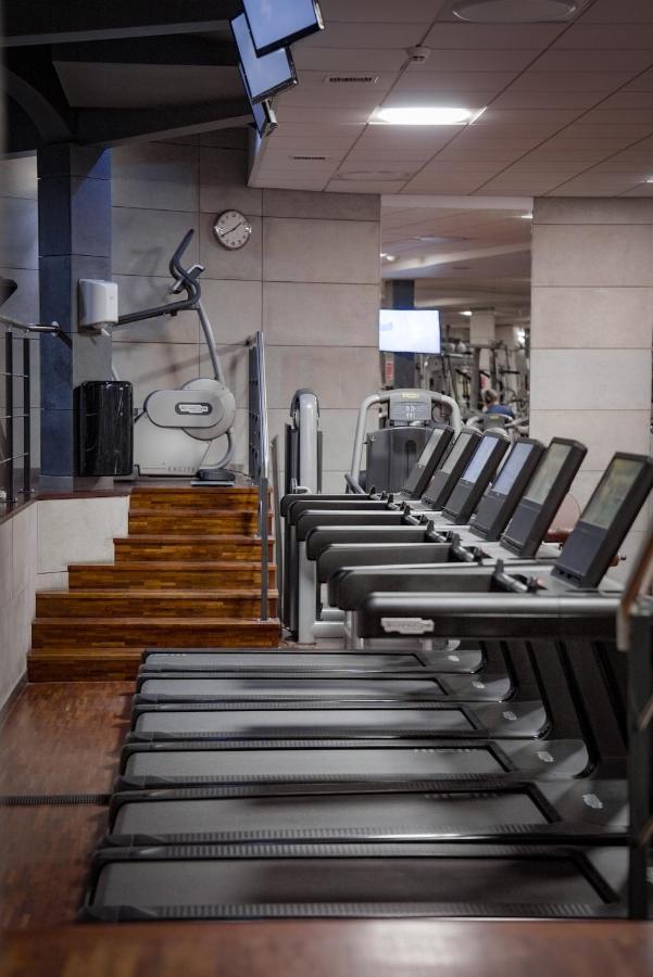 Atlantic Aparthotel クラクフ エクステリア 写真