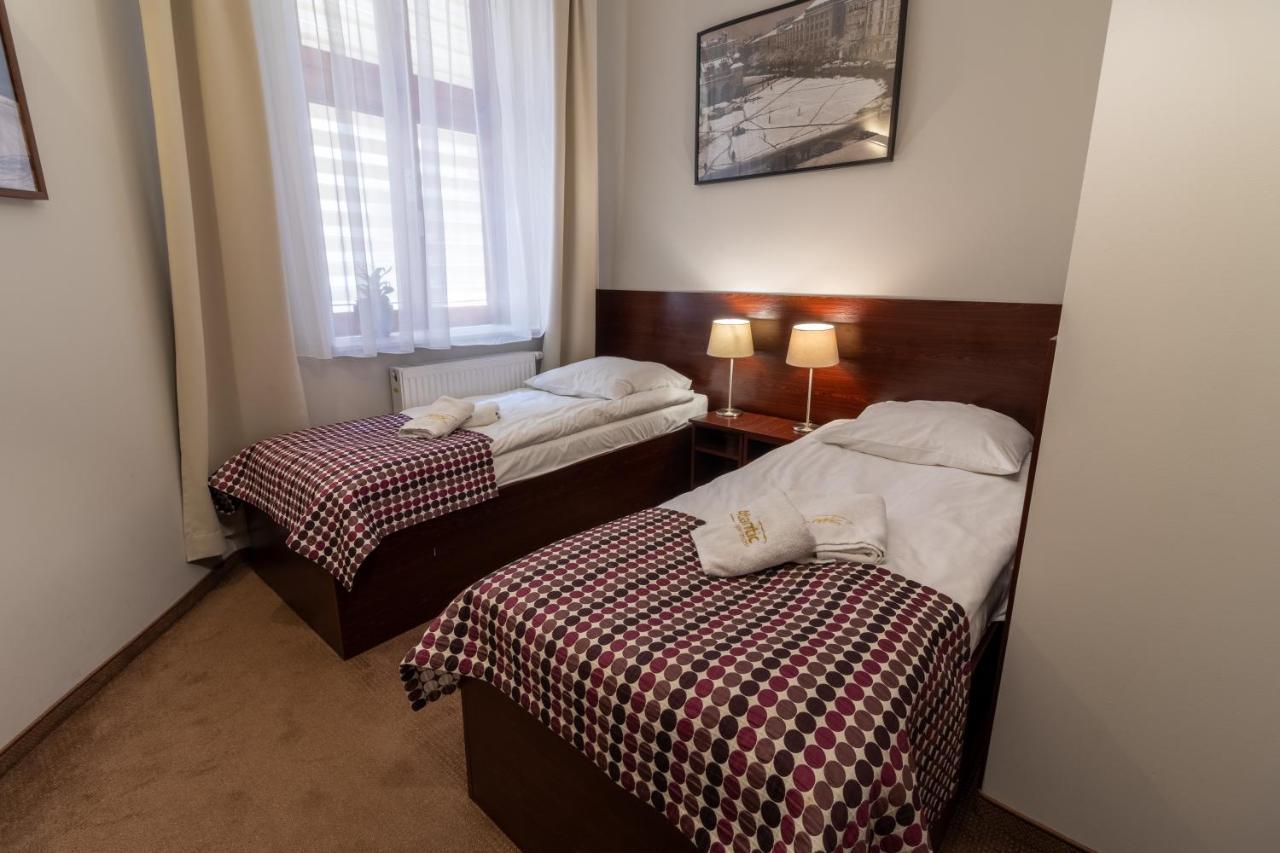 Atlantic Aparthotel クラクフ エクステリア 写真